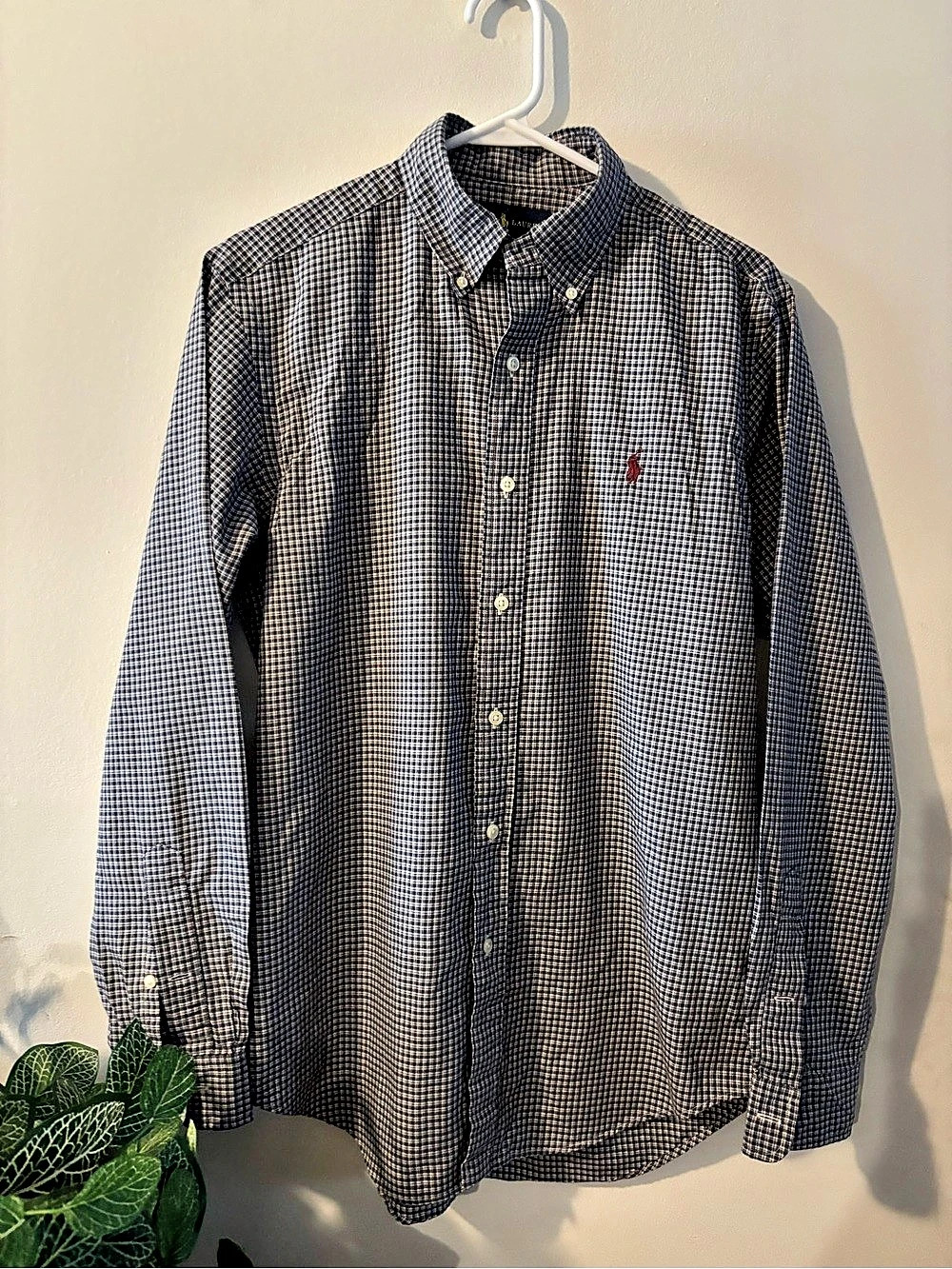 Ralph Lauren Classic Fit Checkered Button Down in Blue & White Size Small